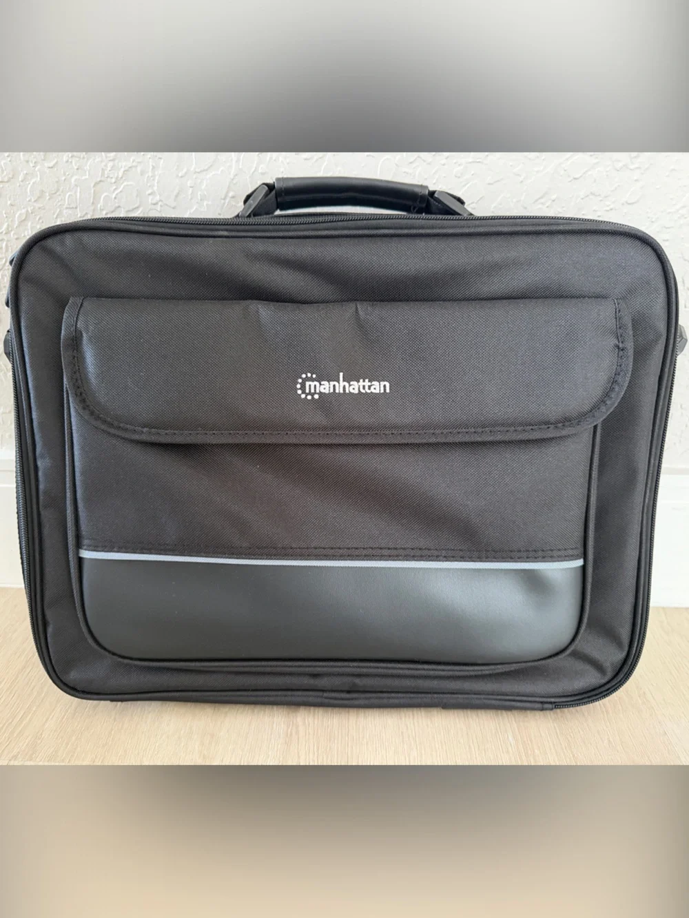 New Black stylish Laptop Briefcase - Black
